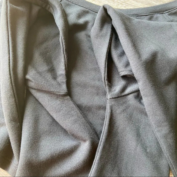 BB Dakota Cold Shoulder Bell Sleeves Top - Picture 12 of 12